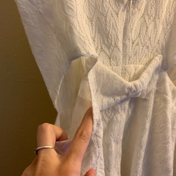 Small Dress - Picture 3 of 3